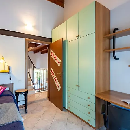 Marcy 3 Floors House - 2km - Happy Apartment Saló